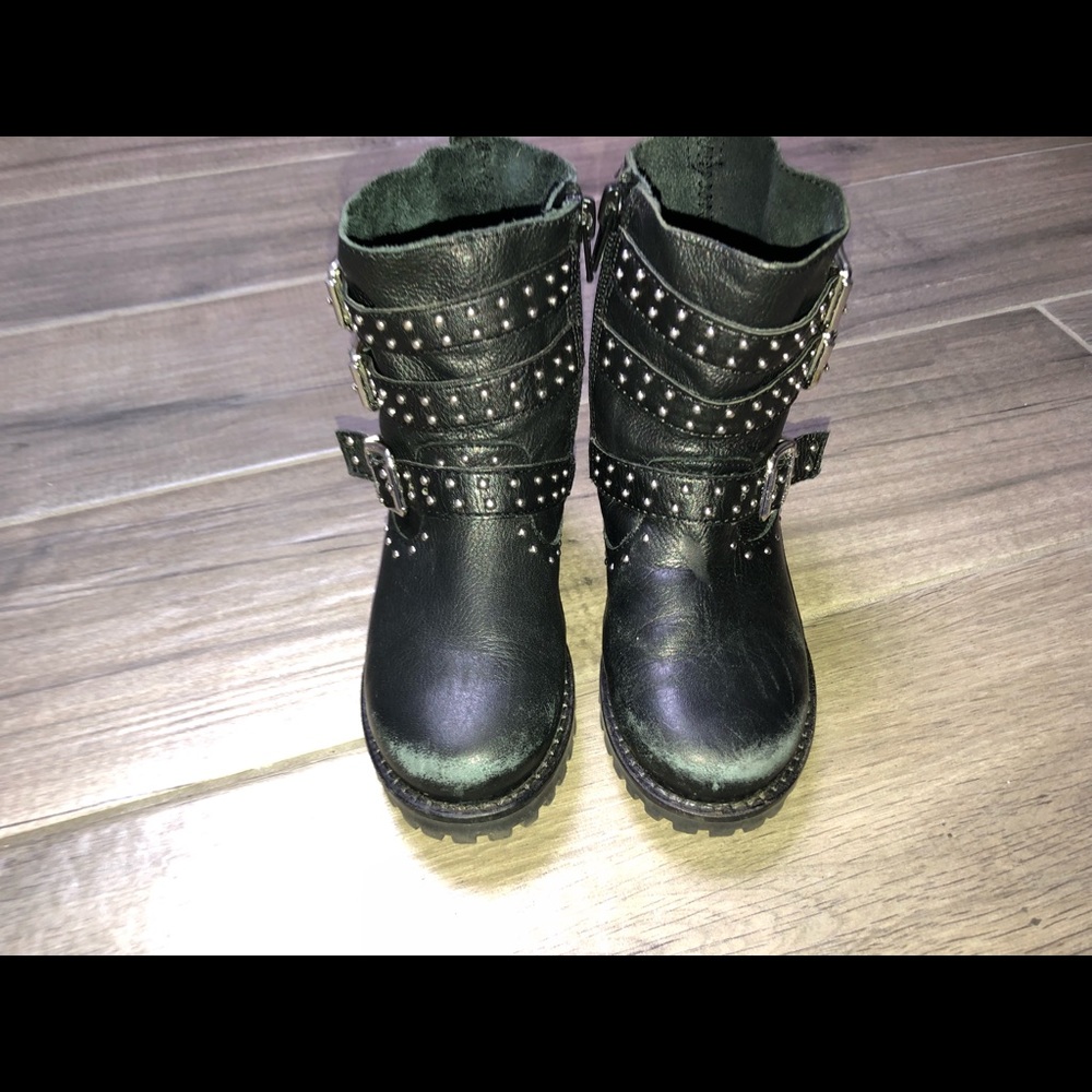 Zara girls rock star boots with rivets size 10
